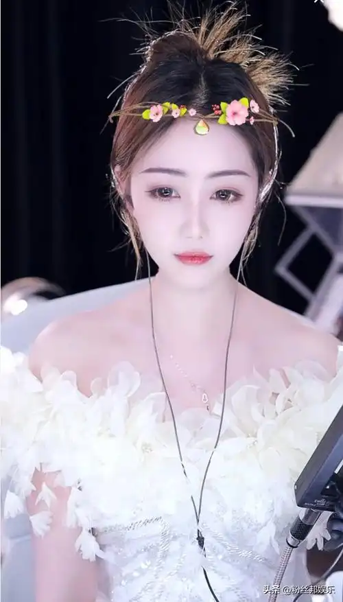 各公会抢主播模式开启天晓率先响应yy新政策电母星儿签约首秀