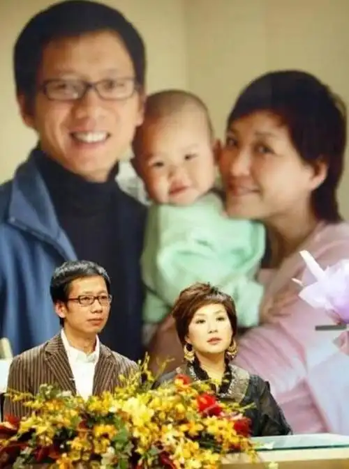 史可,李静两任婚姻,好友李宗盛感慨:愿意嫁给他的人都太冒险