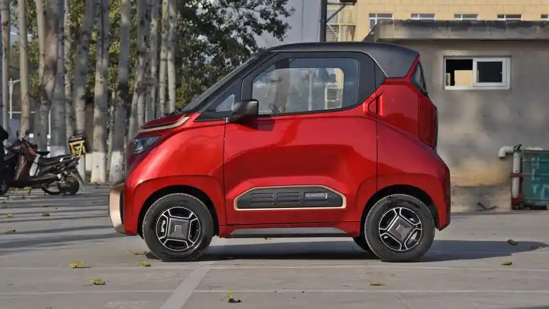 全世界最小的汽车,仅有宝骏e200一半大,售价能买两个半宝骏e200