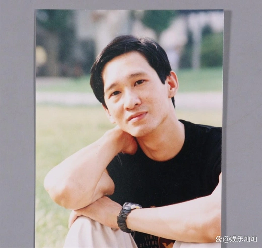 老戏骨王劲松怎么了?不许粉丝用自己头像,被网友质疑后删号