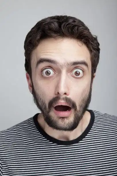 惊讶的表情图片