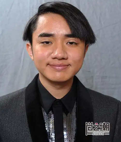 王祖蓝个人资料简介家庭背景 tvb出道参加跑男爆红