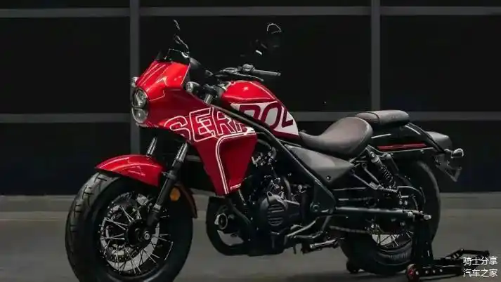 而这当中就有一个非常悲催的角色,它就是五菱旗下的首款燃油摩托车