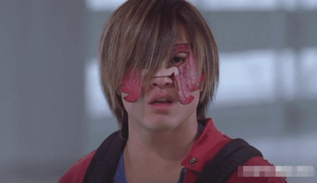 《新警察故事》5大反派,吴彦祖不是最成功的,他和"大嫂"恋爱