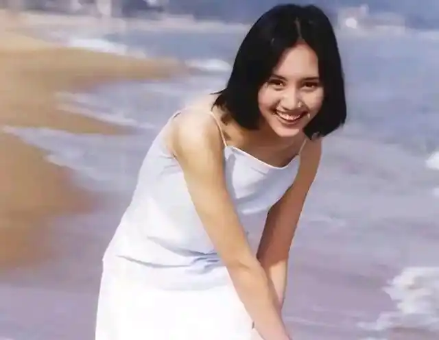 袁泉:无惧岁月的风霜,把最真实的自己展现于银幕