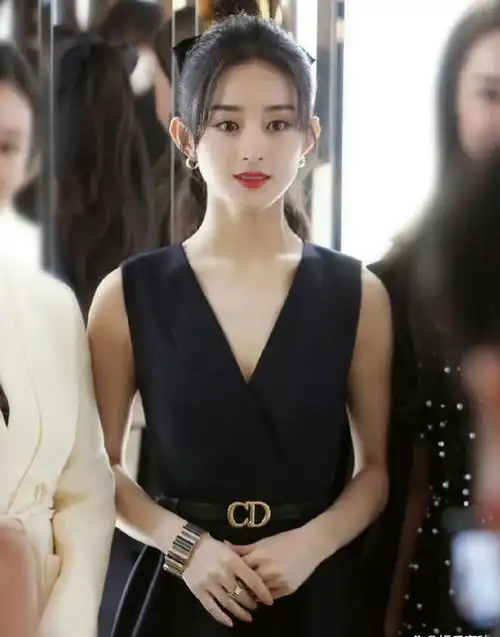 85花或重新洗牌?赵丽颖领跑,杨幂处境尴尬,其余全在吃老本