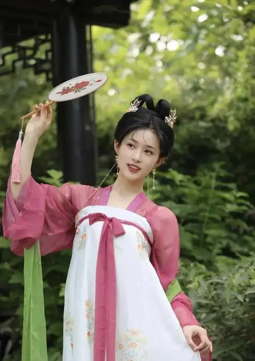 心动女神小关雎被网友誉为河北邯郸第一美女