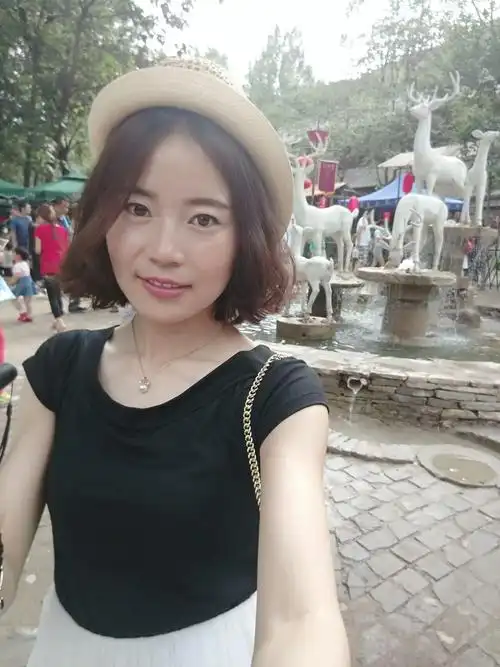 28岁未婚女征婚照片(id:95200226)_陕西西安征婚交友_珍爱网