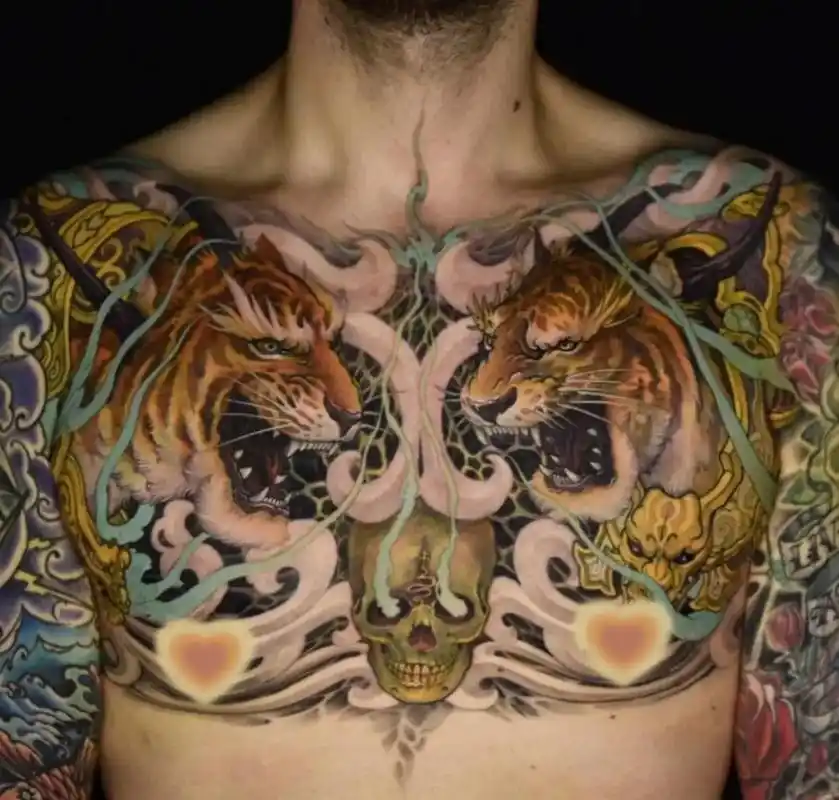创作灵感 应粉丝要求发一组花胸纹身图案鉴赏 #新传统纹身  - 抖音
