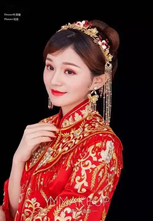 最美不过中式秀禾新娘造型~_教程