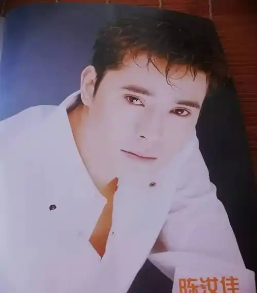 还记得他吗广东情歌王陈汝佳晚秋的原唱40岁就英年早逝