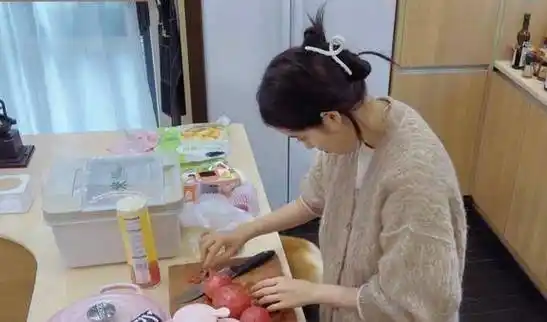 原创心机满满的欧阳娜娜一点都不软萌你们都看错了