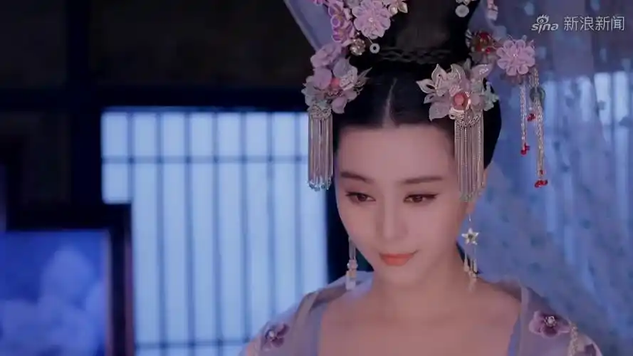 武媚娘传奇:陛下早上睡醒了,萧才人一直跪在偏殿