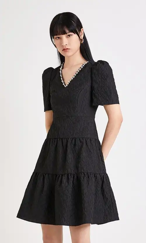 ochirly欧时力2022新款春装蝴蝶结提花仿钻链娃娃裙连衣裙小个子黑色