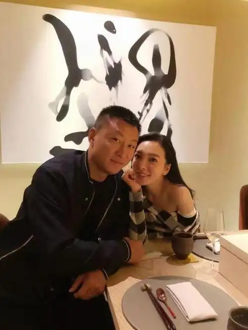 球王王励勤爱情故事曝光?前女友刘彦池过上奢侈生活?