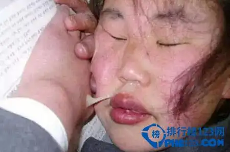 世界最丑老婆排行榜!尼玛比恐怖片还吓人