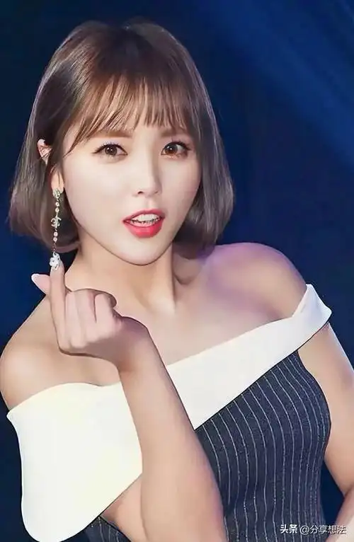 洪真英明星壁纸!