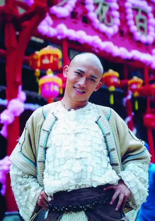 京城四少铁蛋剧照