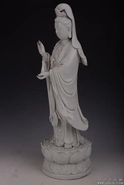 清德化瓷净瓶莲座观音站像