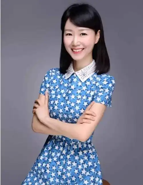 安徽卫视美女吴薇近况,她长相十分漂亮,早已结婚,老公是谁成谜_新闻