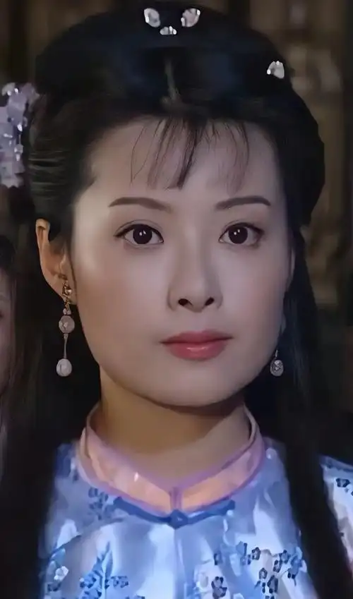 袁立《铁齿铜牙纪晓岚》饰演杜小月