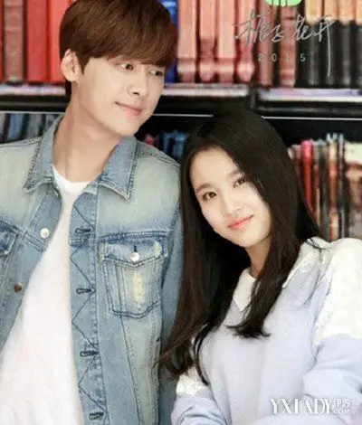 张慧雯的男朋友疑是李易峰峰峰直言喜欢她夺其荧幕初吻