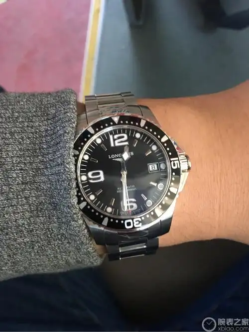 割草完毕,香港购入浪琴黑水鬼