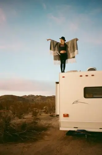 欧美 高清竖屏手机壁纸(ì _ í)