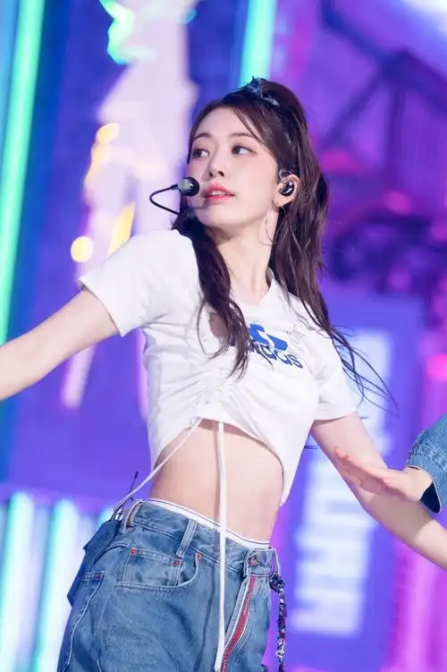 宫脇咲良 - 堆糖,美图壁纸兴趣社区