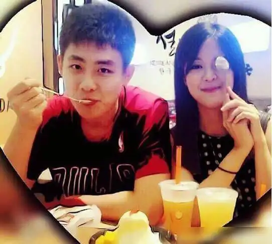 首先就是快乐星球的多面体扮演者邢凯轩,退圈后的他被保送到北大,还