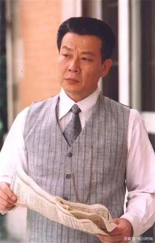 老戏骨寇世勋:娶2个老婆住上下楼?子女双全家庭和睦,真厉害