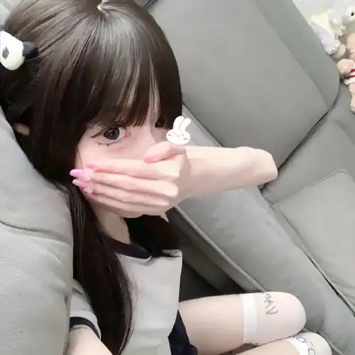 "逃跑吧,天亮就出发"  可爱风格女头女生头像超话#高清女头##无水印