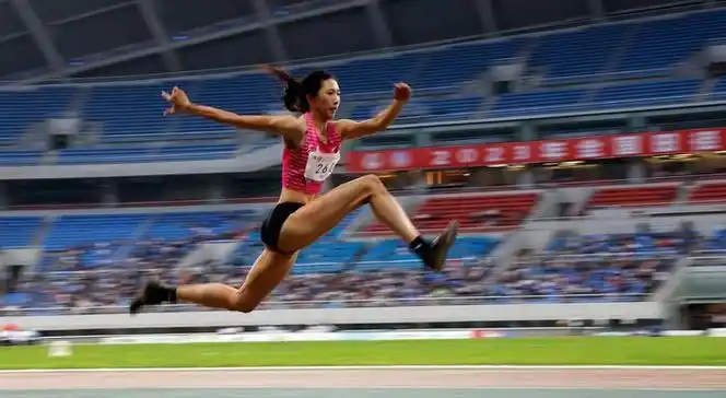 田径全国冠军赛女子三级跳远赛况