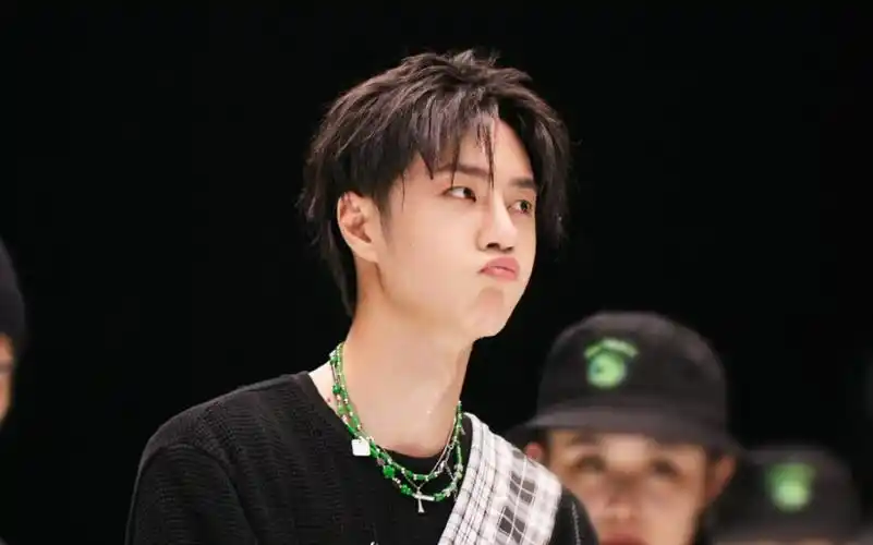 【王一博】挑眉杀 奶凶耶啵 好喜欢那个嘚瑟的小表情/王甜甜sha我!