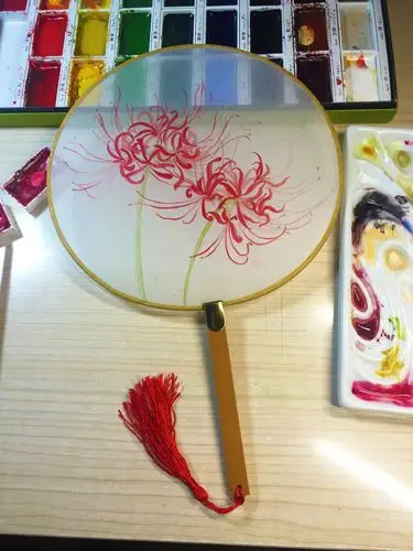 水彩手绘--扇子(彼岸花)
