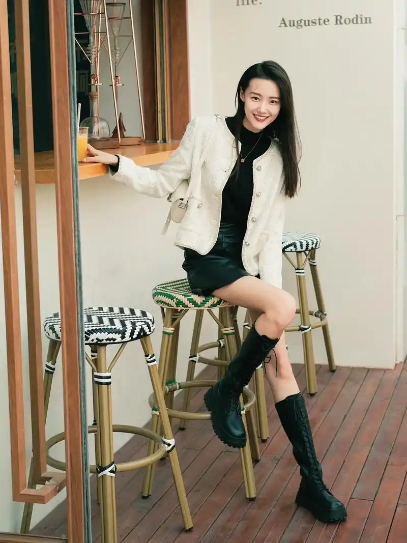 黑白配永远好看!! #ootd穿搭 #高个子女生 #时髦精 - 抖音