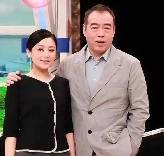 三世之家陈飞宇陈凯歌陈红床照秘闻内娱小三娱乐圈风波陈家的故事仍