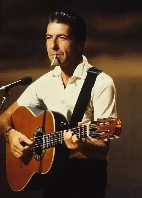 在嬉皮时代里有一缕忧郁的孤独男声莱昂纳德科恩