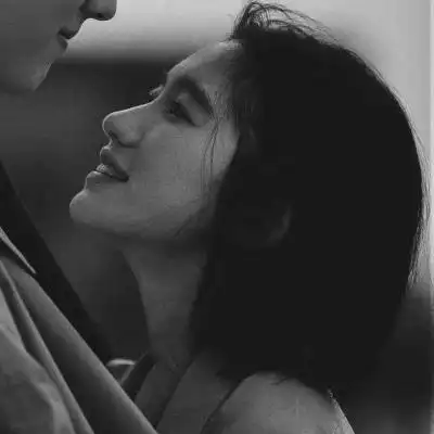 情侣头像黑白系最新版 高冷气质情侣黑白头像一男一女 - 情侣头像