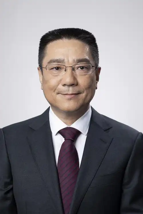 如何为国企老板拍摄形象照