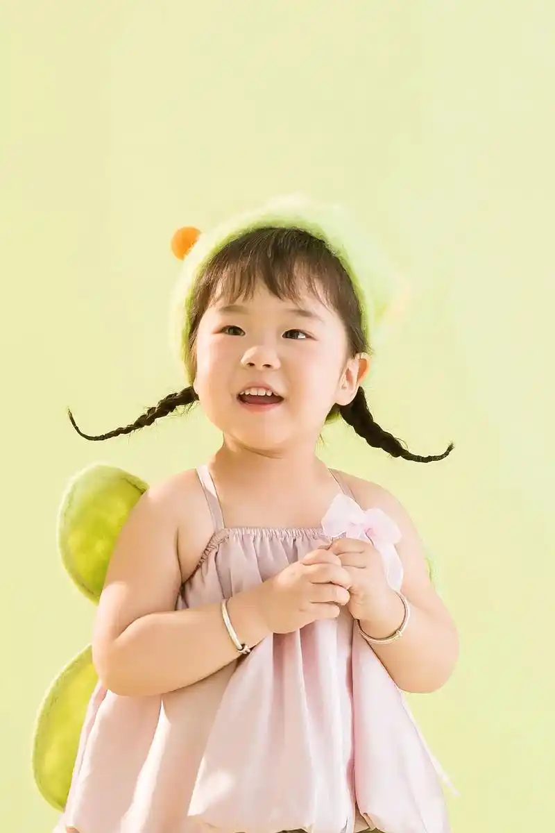 迟来的三岁写真照 我的女孩终究是马不停蹄的在长大!