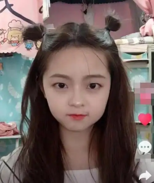 抖音"婴儿肥女神",当她关掉美颜那一刻,网友:情敌们拔刀吧!_网易订阅