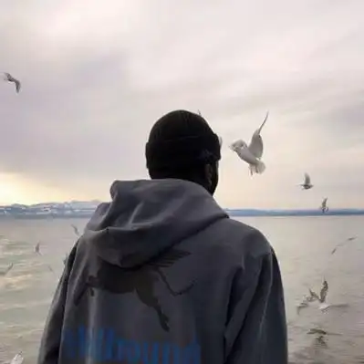 氛围感男生背影头像图片