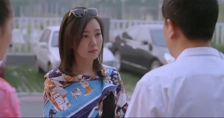 一仆二主:张嘉译求婚,闫妮看到他的手势,这婚不能答应!