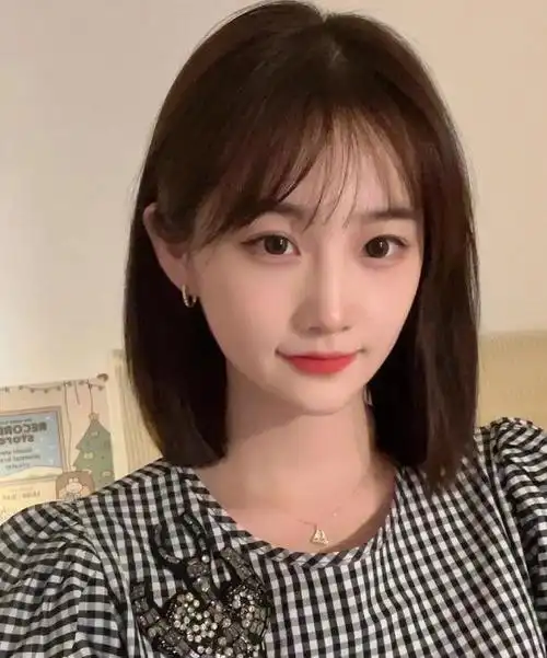 2022减龄短发洋气2022下半年这4款短发很流行