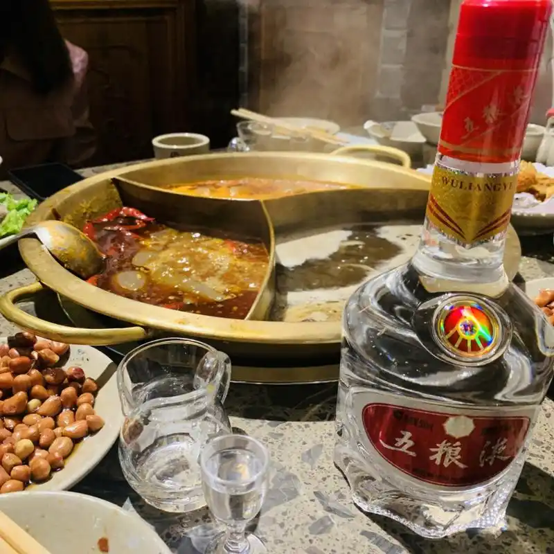 茅台之下,酒桌上开瓶率最高的4款酒,都是100%纯粮酿造,少喝一瓶都是