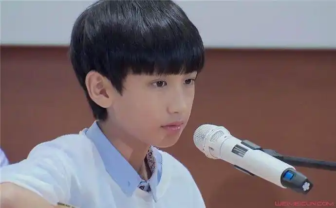 陈泗旭为什么总穿长裤