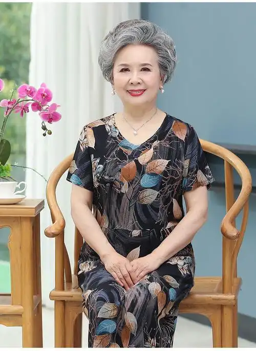 新款中老年人奶奶夏装纯绵绸连衣裙女裙子中长款妈妈短袖60岁长裙宽松