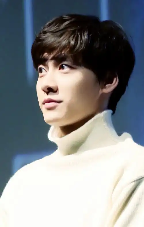 小熊洋娃娃都没你可爱786178@李易峰#峰启新一岁,事事常安乐