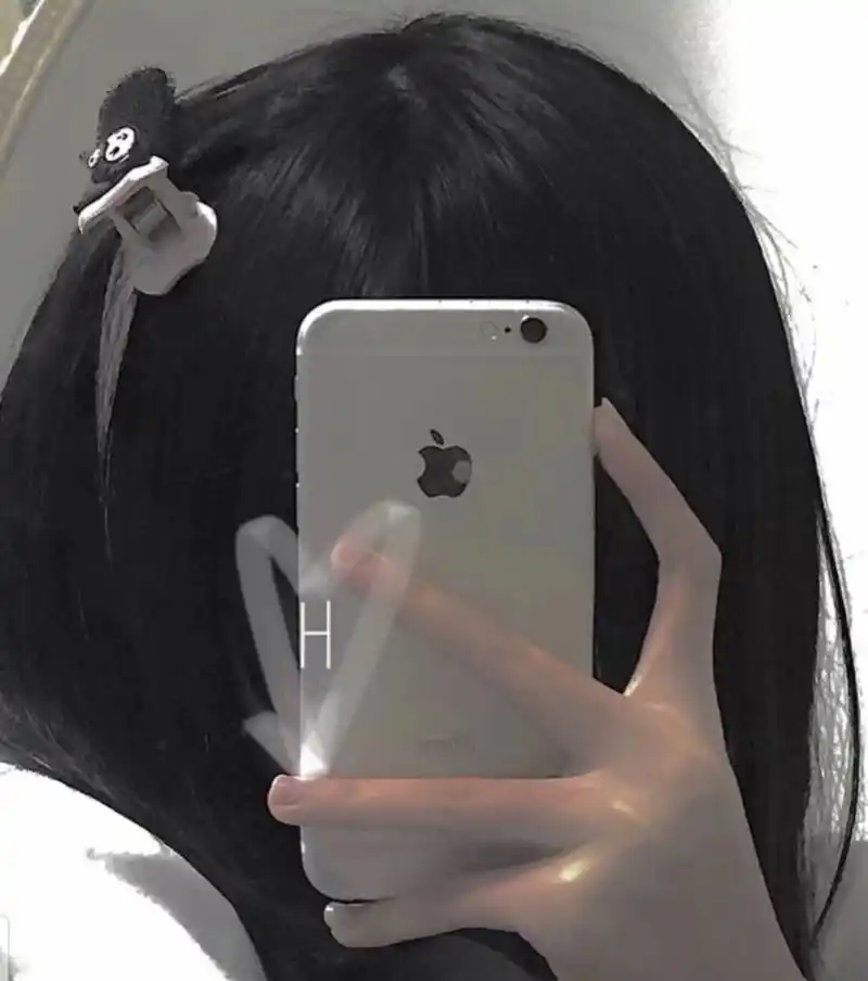 00后的女生都在用的头像